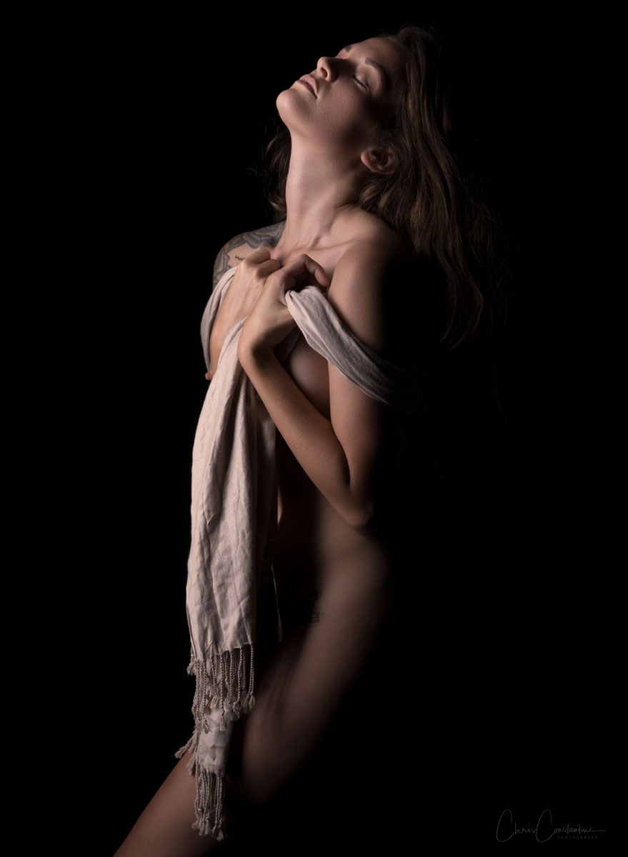 Nude portrait in studio with Canon camera and Profoto strobes and softboxes